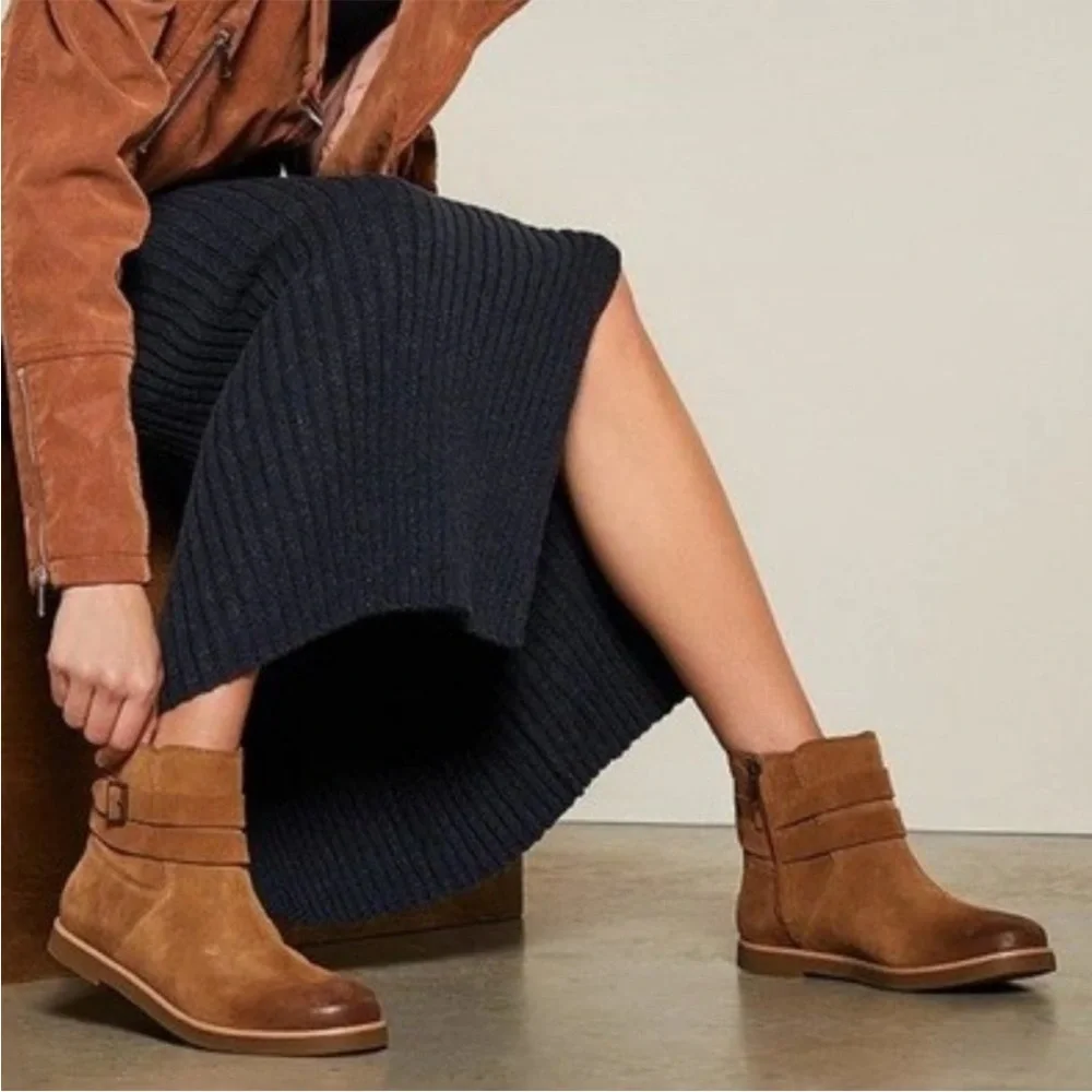 NWT UGG Josefene Ankle Boots Distressed Suede Strap Short Booties Chestnut Tan